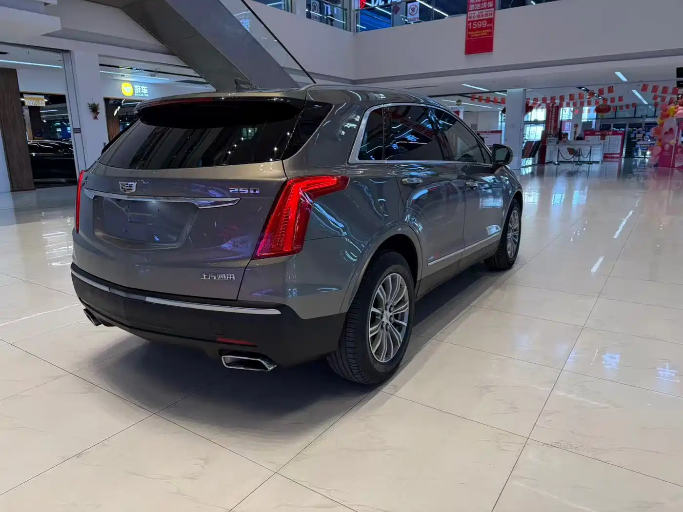 Cadillac XT5 2018 25T Luxury фото 5