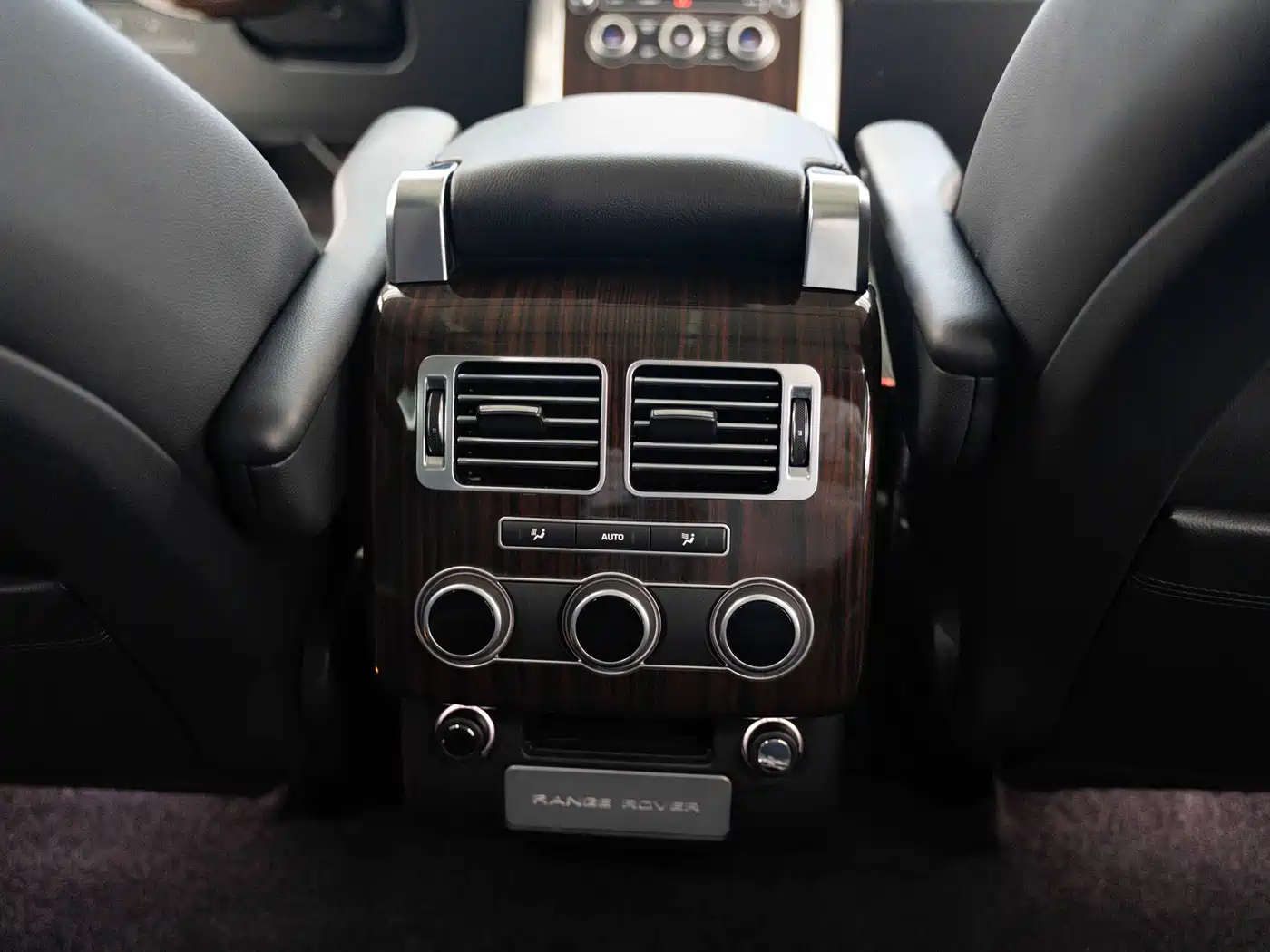 Land Rover Range Rover 2017 3.0 SC V6 Vogue фото 15