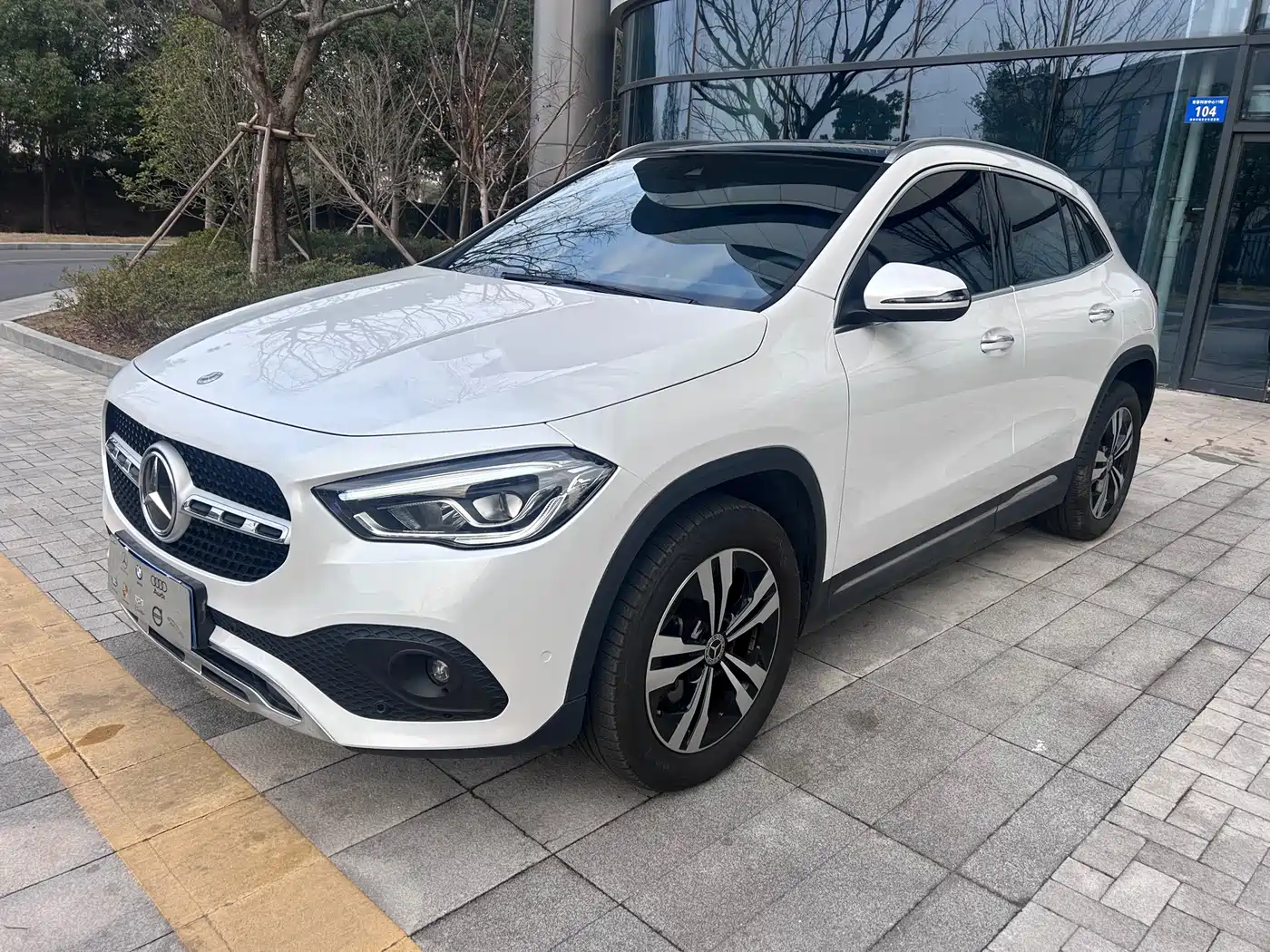 Mercedes-Benz GLA 2023 GLA 220