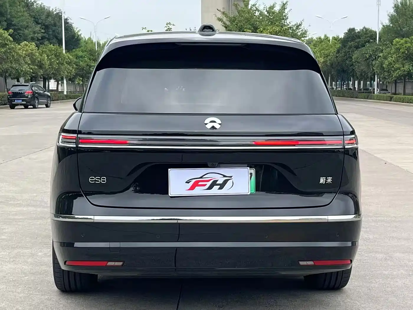 NIO ES8 2026 2025 Model 6-Seat Executive Luxury Edition
