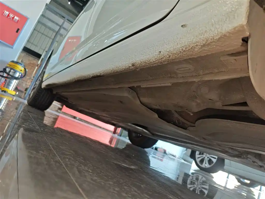 Volkswagen Sagitar 2021 280TSI DSG Surpassing Edition фото 22