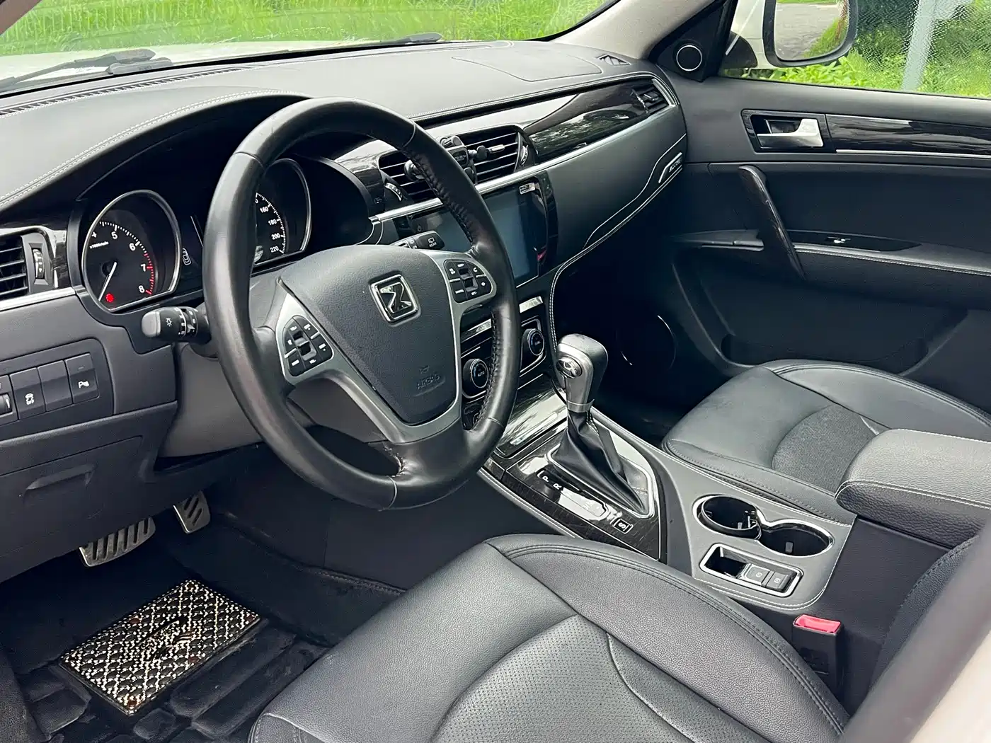 Фото 9 - Zotye T600