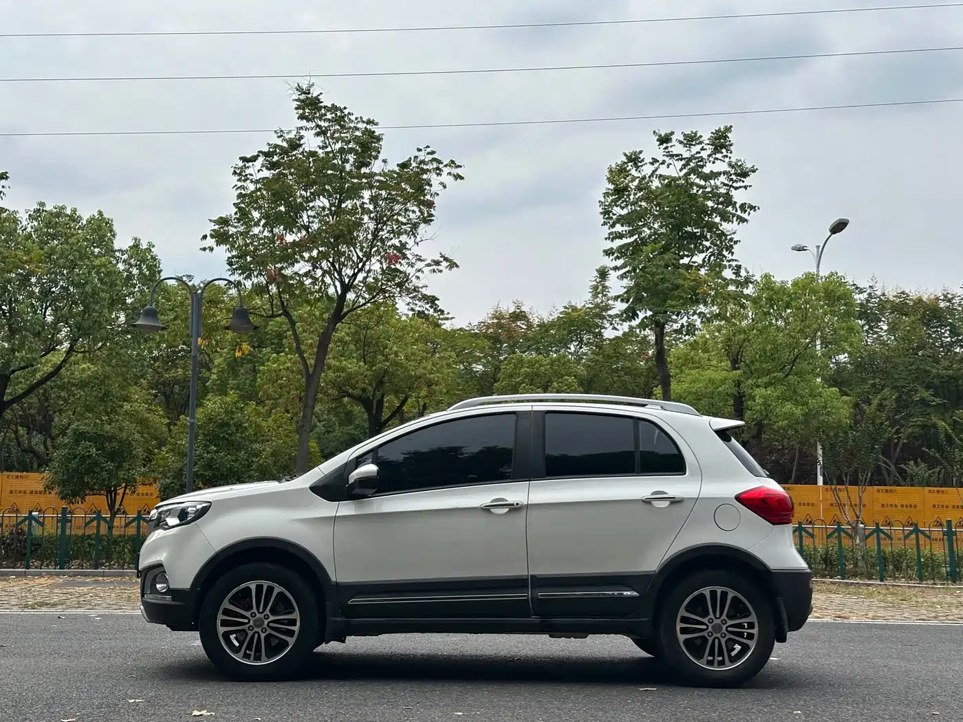 Haval H1 2016 2016 Facelift Blue Label 1.5L AMT Luxury