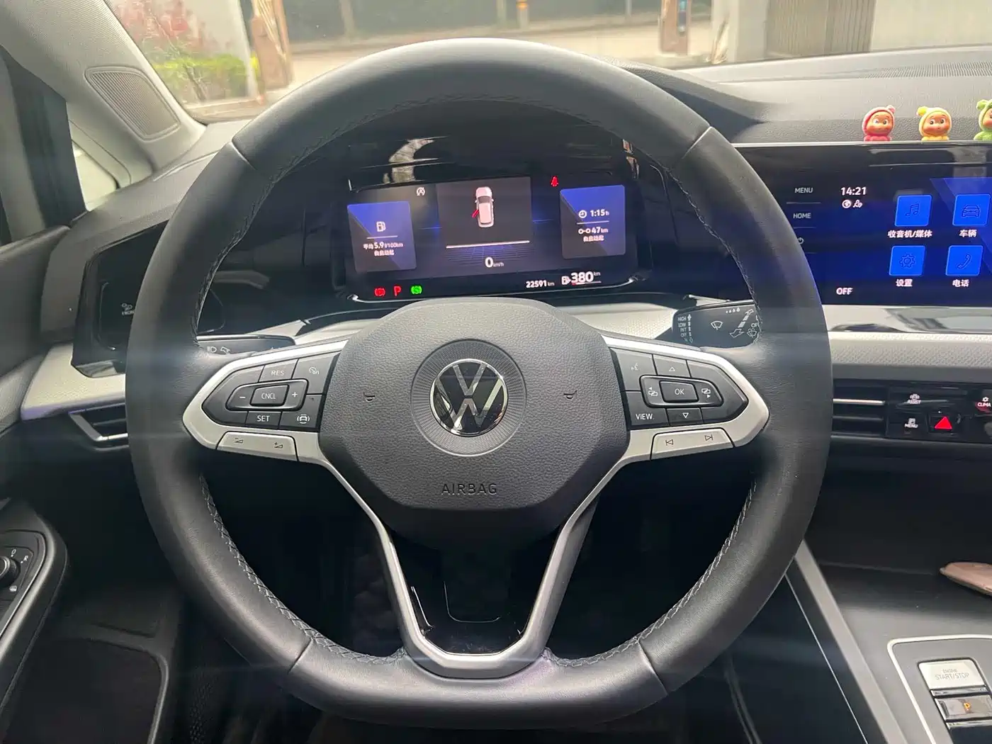 Volkswagen Golf 2023 280TSI DSG Pro фото 11