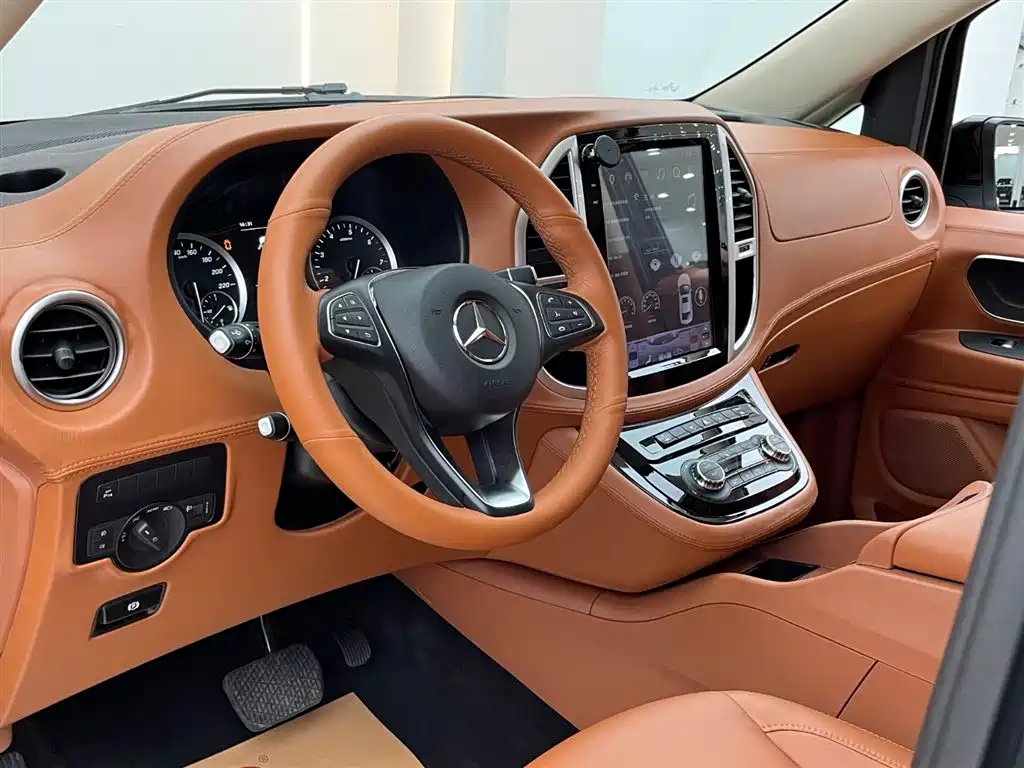 Mercedes-Benz Vito 2020 2.0T Business Edition (7-seater) фото 38