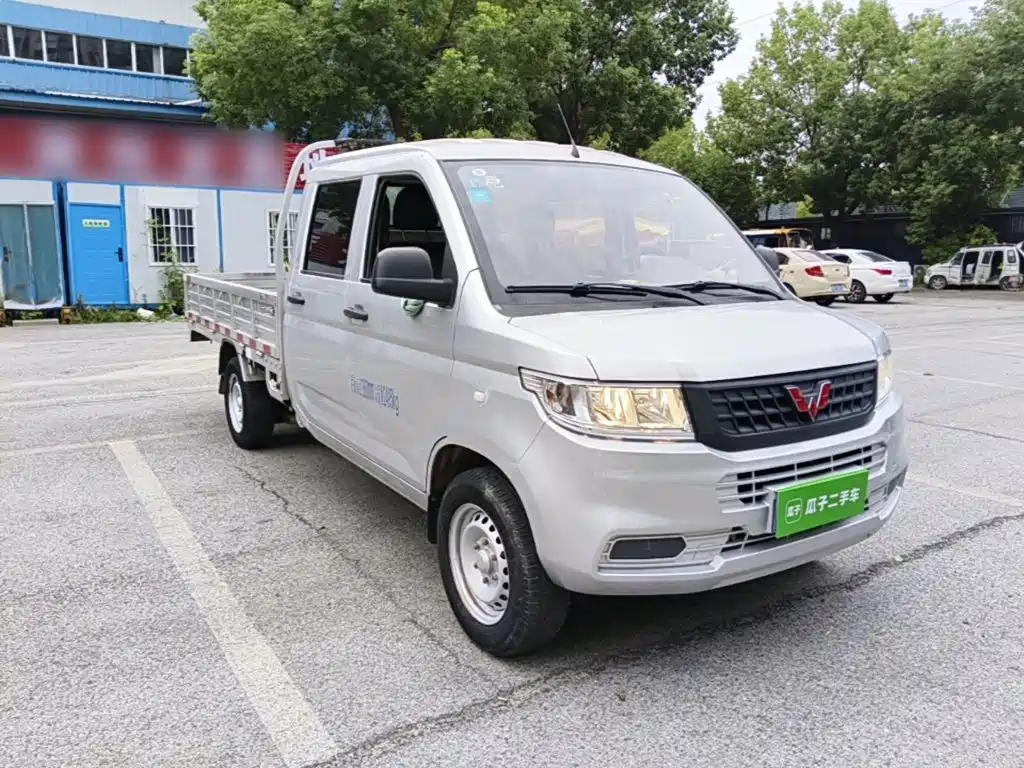 Wuling Motors Wuling Rongguang New Truck 2023 2023 1.5L Double Cab Extended Standard Model LAR