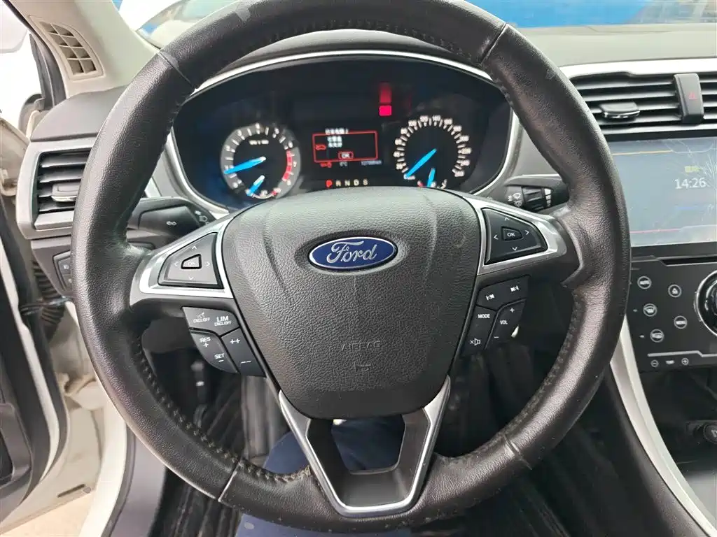 FORD MONDEO