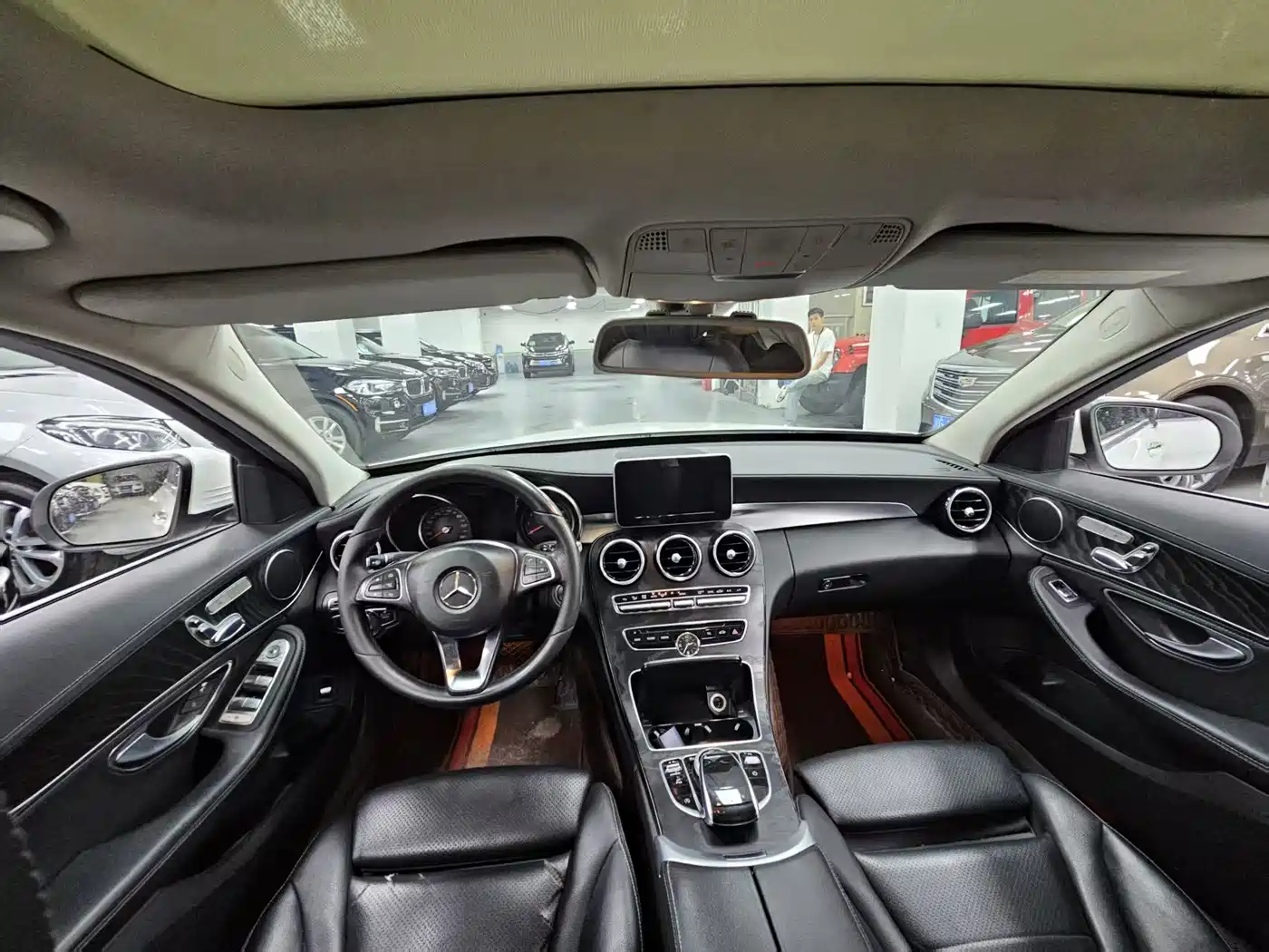 Mercedes-Benz C-Class 2017 Facelift C 200 L Sport Edition фото 5