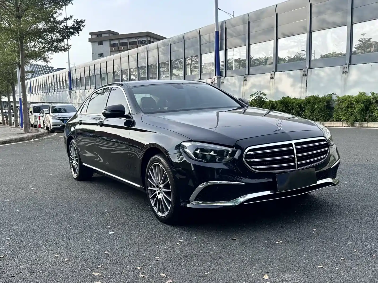 Photo 6 - Mercedes-Benz E-Class