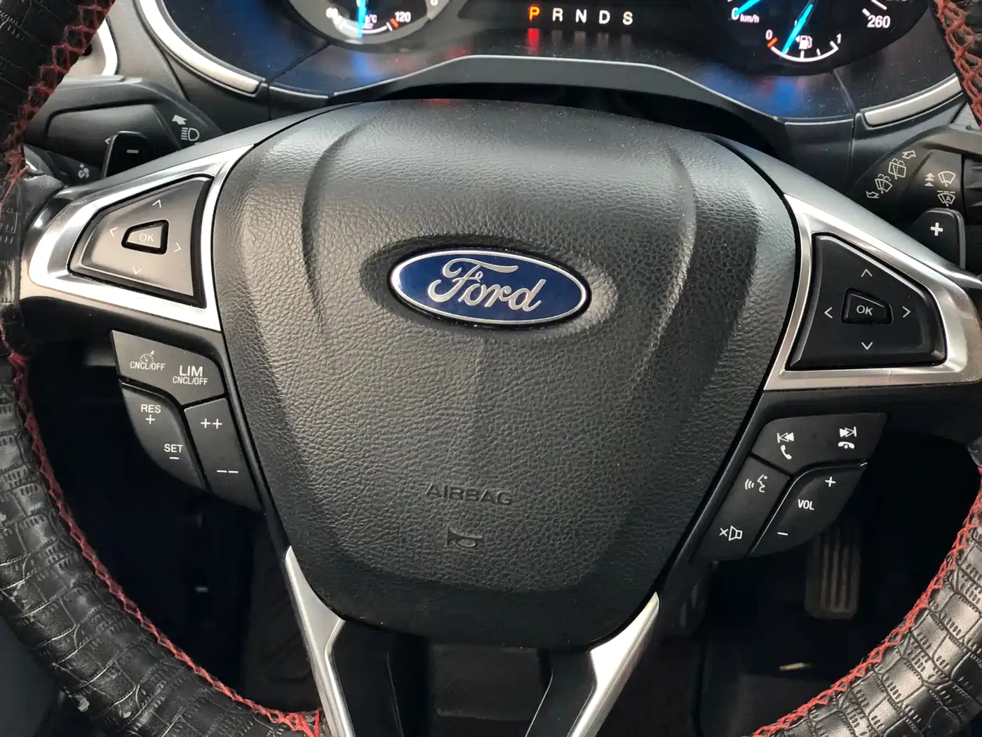 Ford Edge 2018 2018 EcoBoost 245 FWD Platinum 5-seater