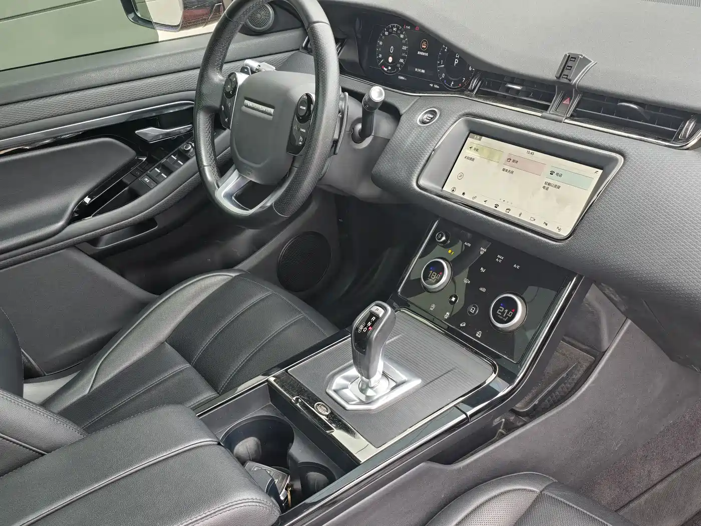 Land Rover Range Rover Evoque 2020 249PS R-DYNAMIC S Sport Edition фото 13