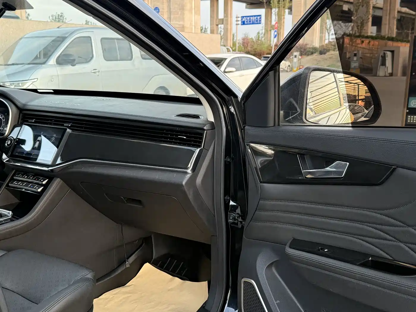 SINOTRUK VGV VGV U70