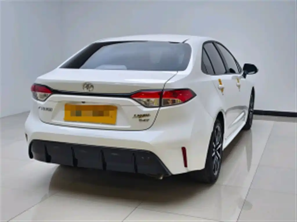 Toyota Levin 2023 185T CVT Sport фото 4