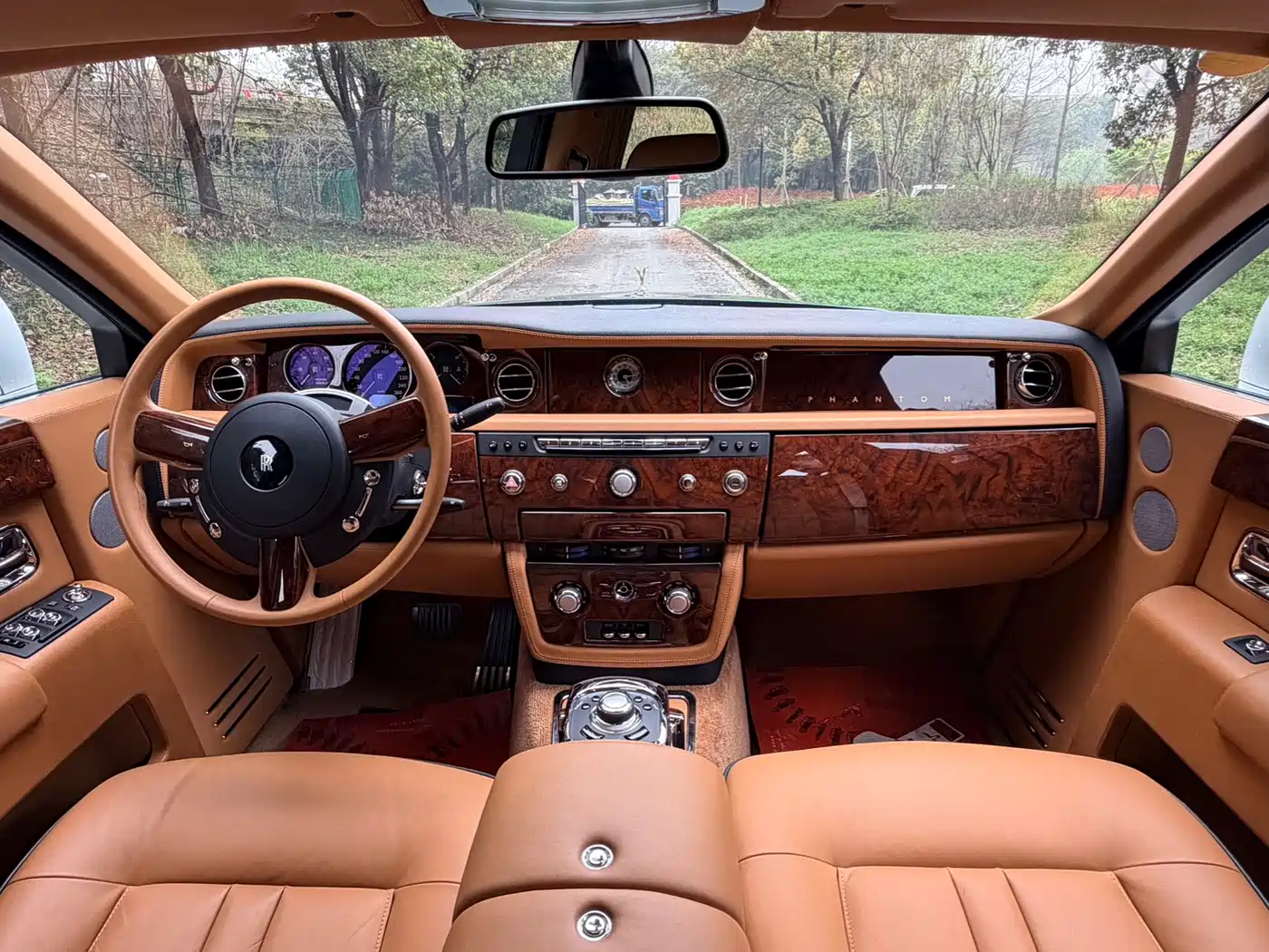 Rolls-Royce Phantom 2013 6.7L Extended Wheelbase (EWB) фото 16