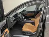 Photo 16 - Audi A8