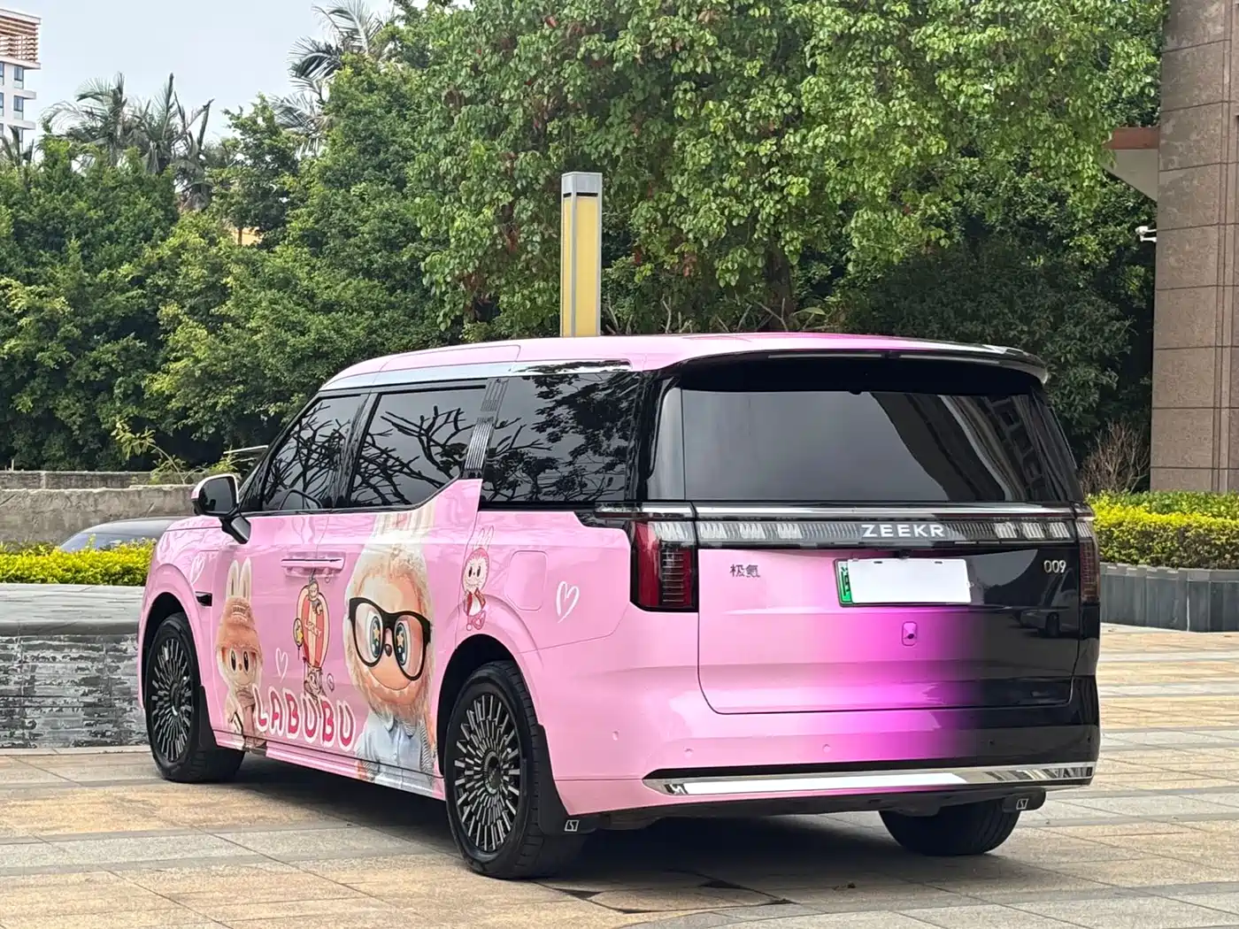 ZEEKR EXTREME KRYPTON 009