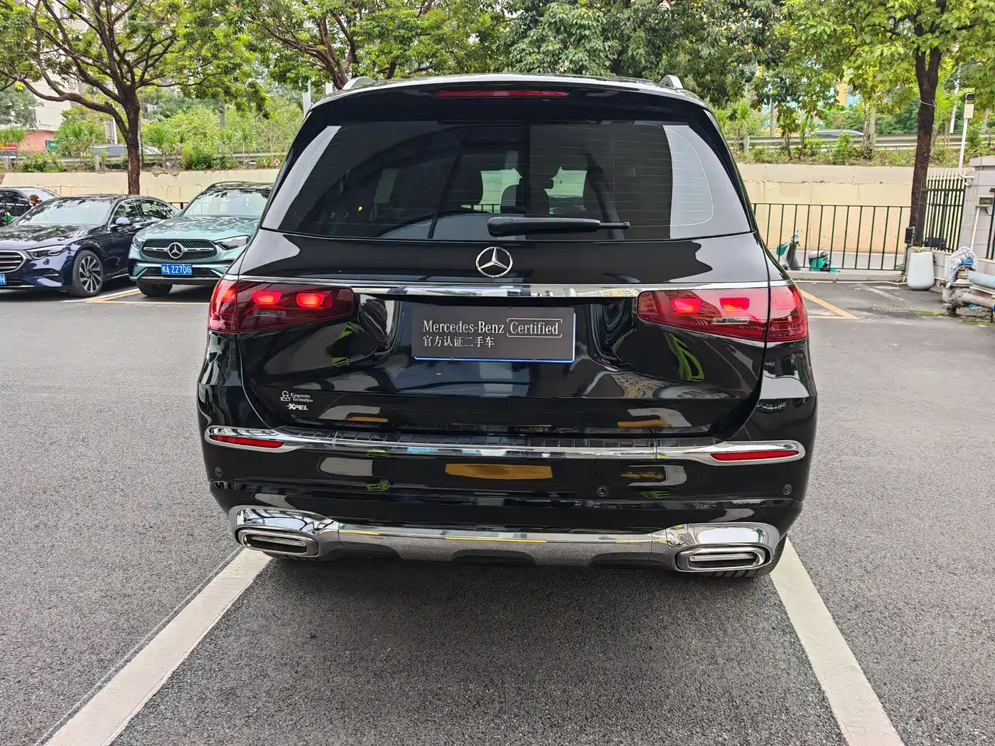 Mercedes-Benz GLS 2024 GLS 450 4MATIC Fashion Edition фото 13