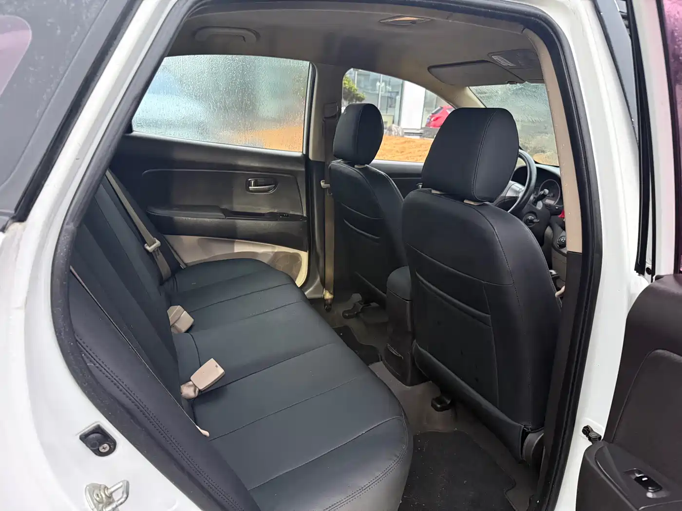 Hyundai Elantra 2011 1.6L Automatic Comfort фото 11