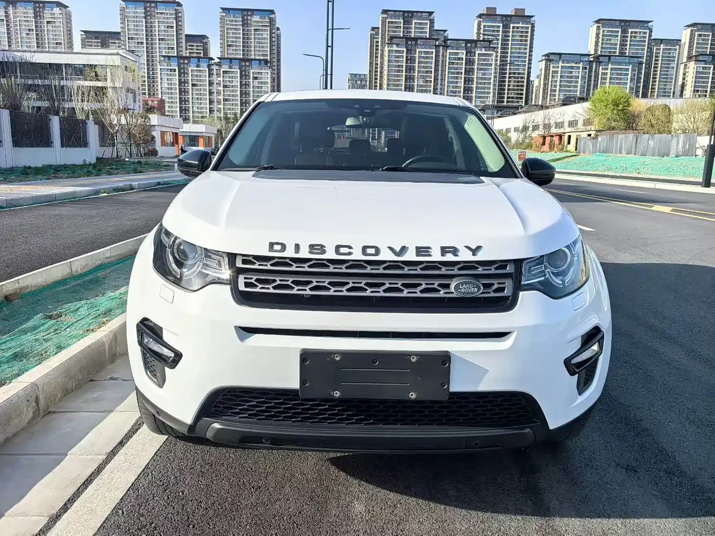 Land Rover Discovery Sport 2018 240PS PURE Edition фото 2