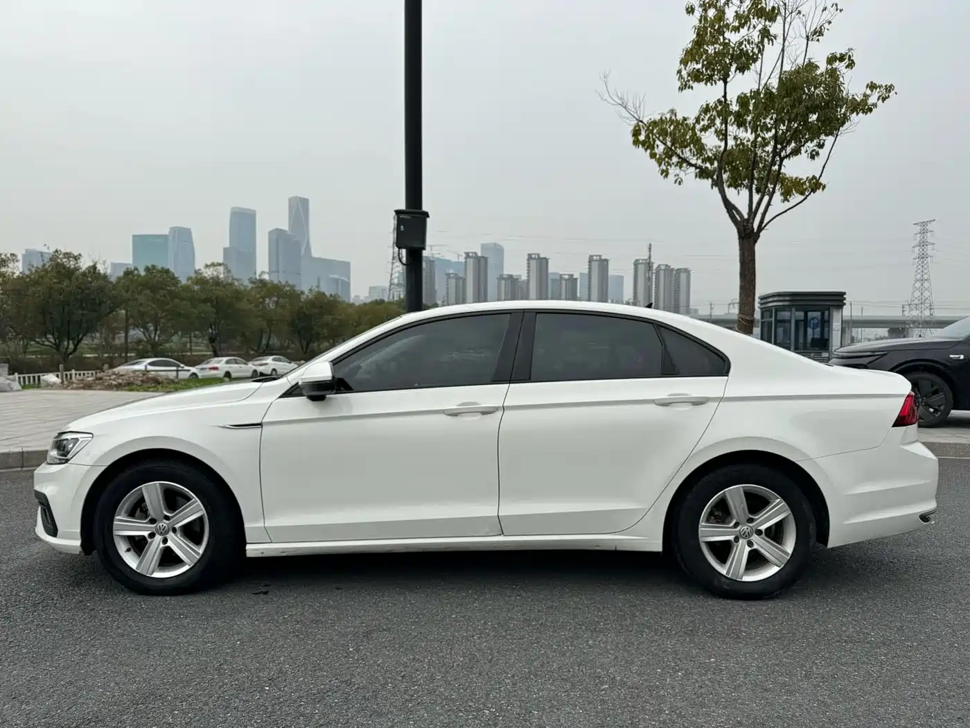 Volkswagen Lamando 2019 230TSI DSG Fashion Edition China VI фото 7
