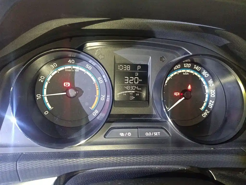 SKODA KOMICK