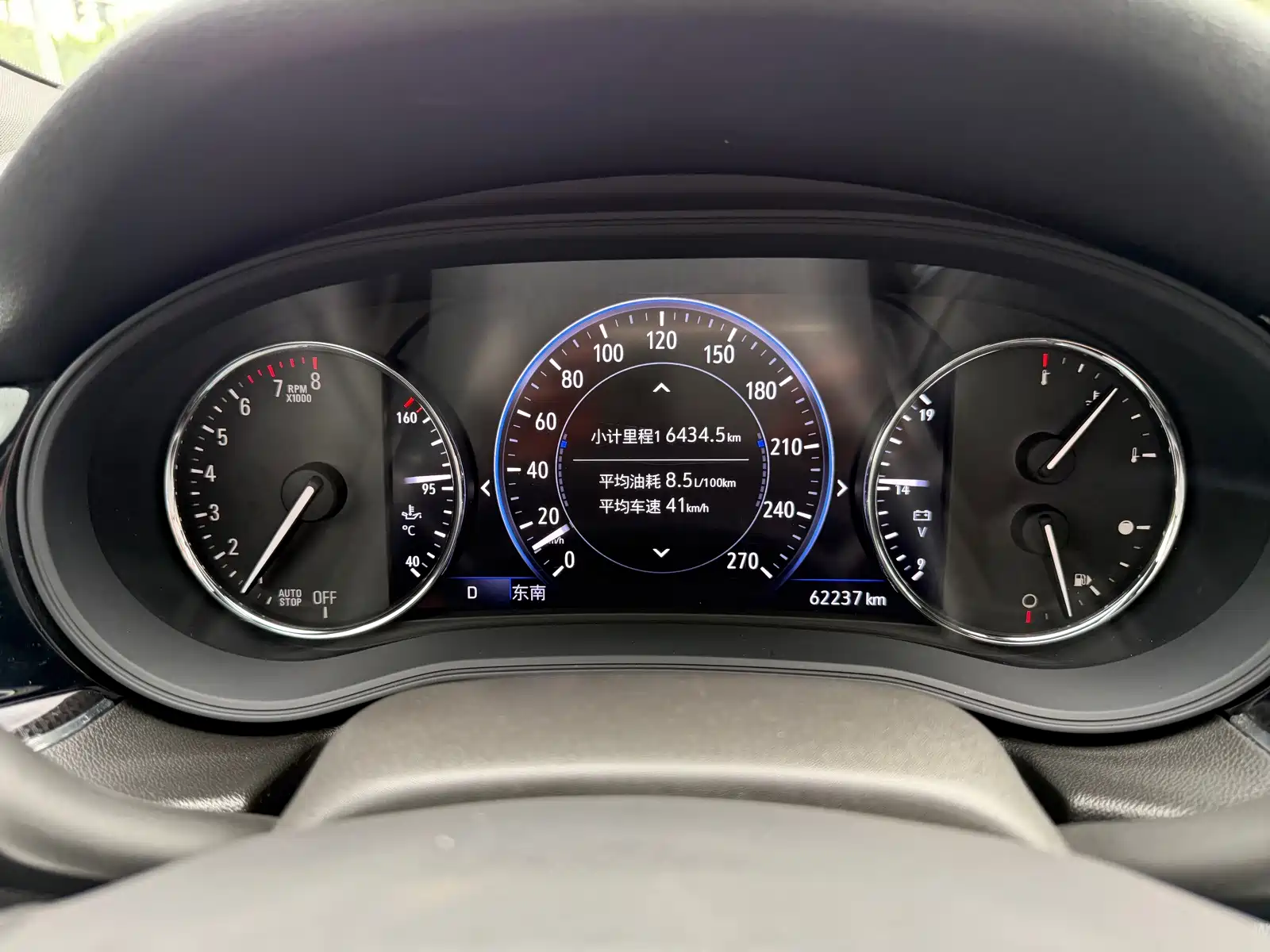 Фото 12 - Buick Regal