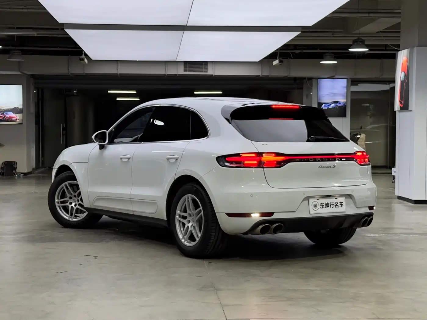 Porsche Macan 2018 Macan S 3.0T фото 4