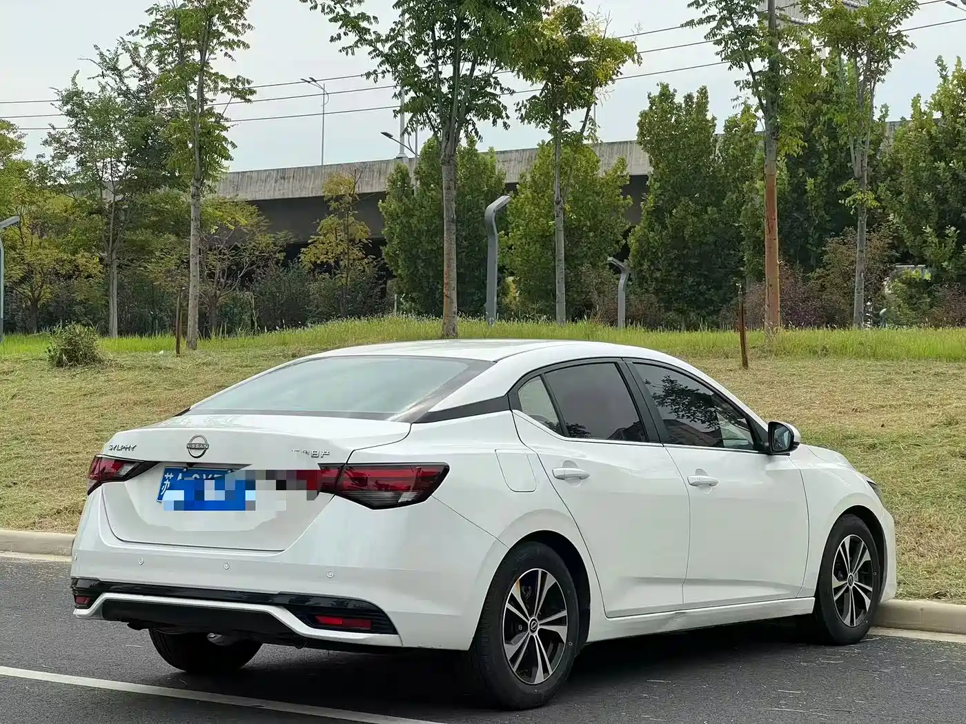 Nissan SYLPHY, миниатюра 11