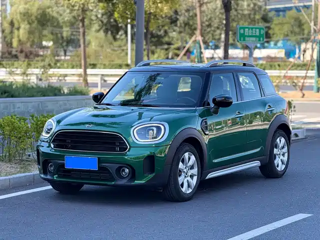 Mini COUNTRYMAN 1.5T COOPER, Классик