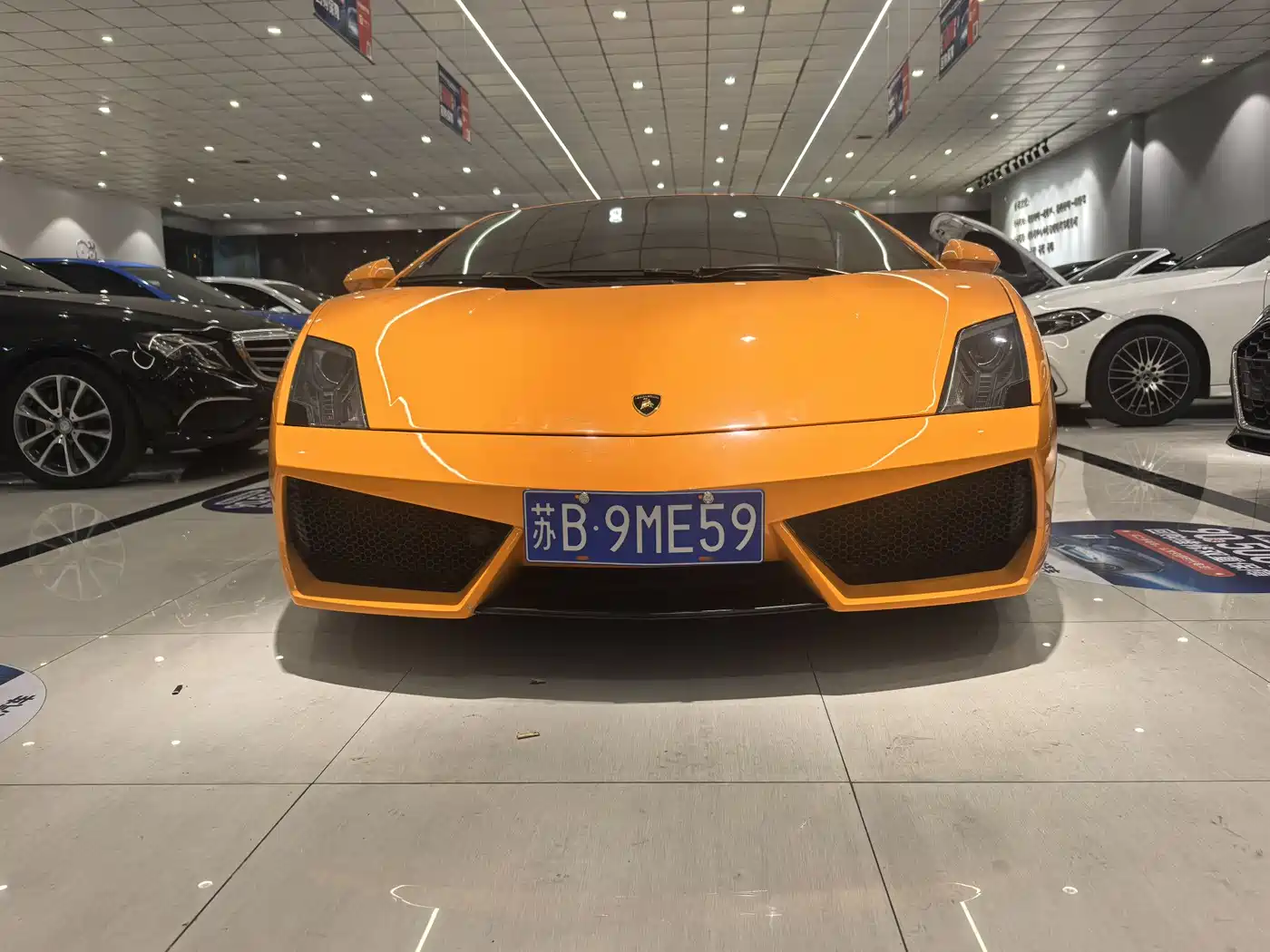 Lamborghini Gallardo 2012 LP 560-4 Gold Edition фото 2