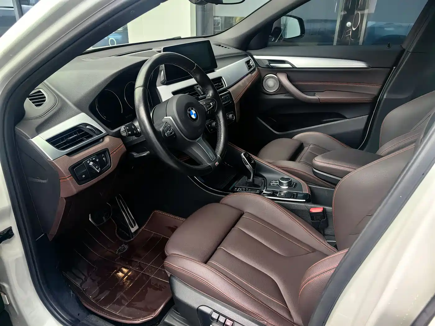 BMW X2 2022 sDrive25i Black Night Edition фото 6
