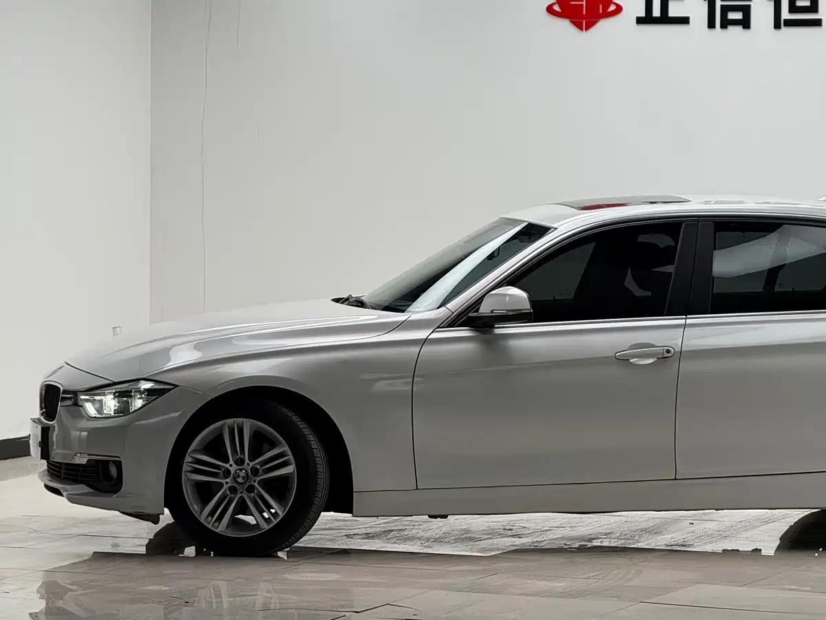 BMW 3 Series 2017 320Li Fashion фото 25