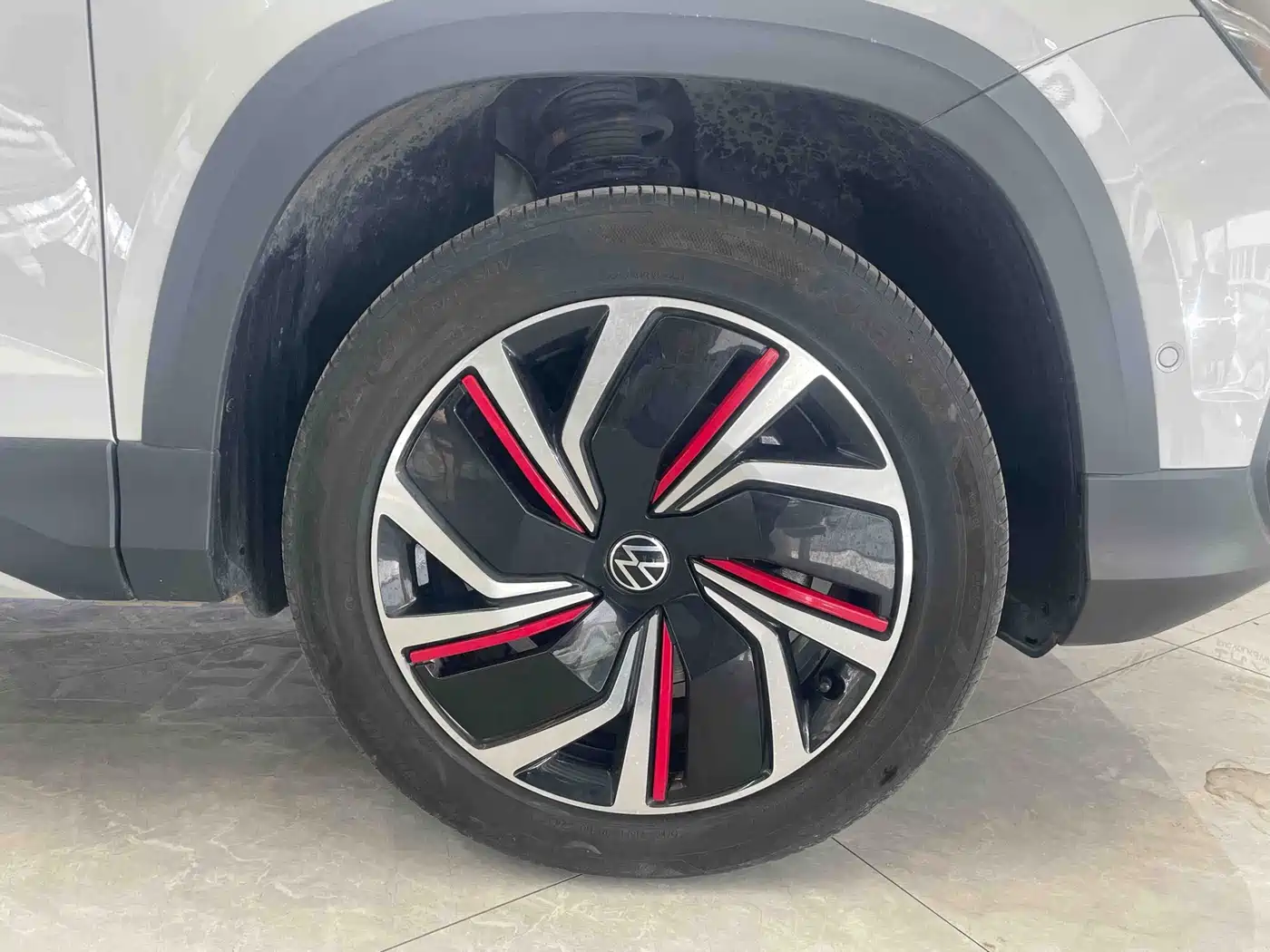 Volkswagen Tharu 2024 300TSI 2WD Moon Premium Edition фото 13