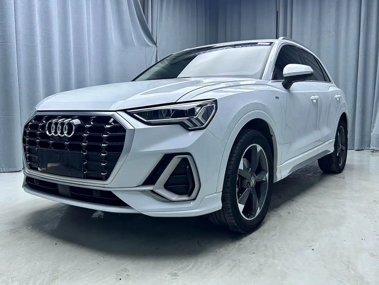 Audi Q3 2021 35 TFSI Fashion Sport