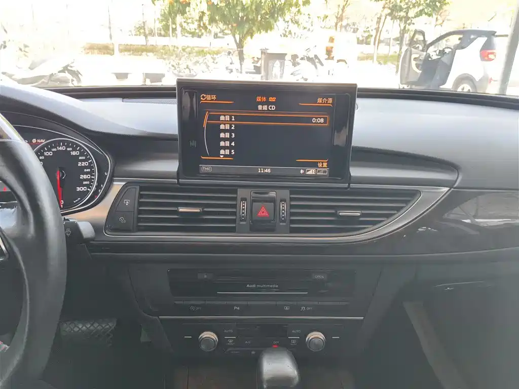 Audi A6L 2016 30 FSI Comfort фото 13