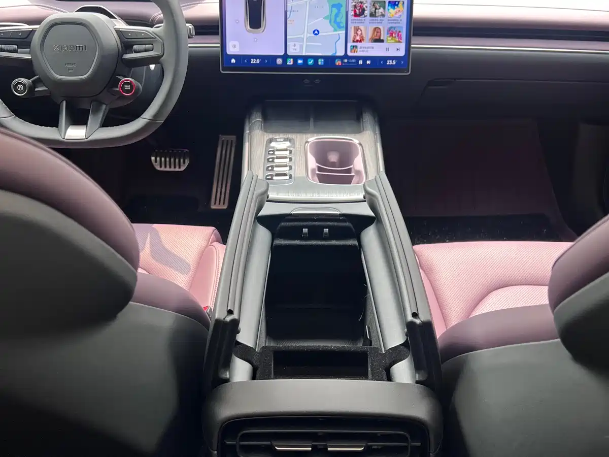 XIAOMI CAR XIAOMI SU7