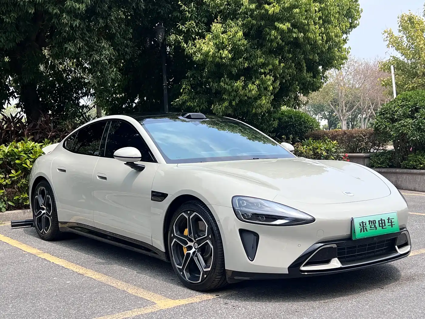 XIAOMI CAR XIAOMI SU7