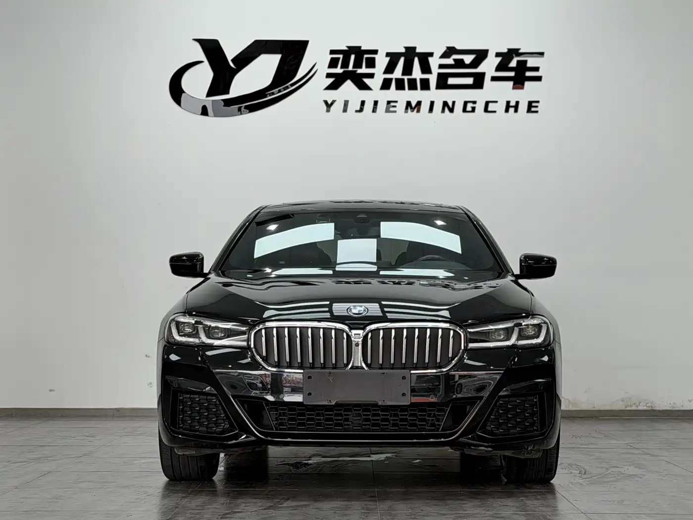 BMW 5 Series 2022 Facelift 530Li Premium M Sport Package фото 2