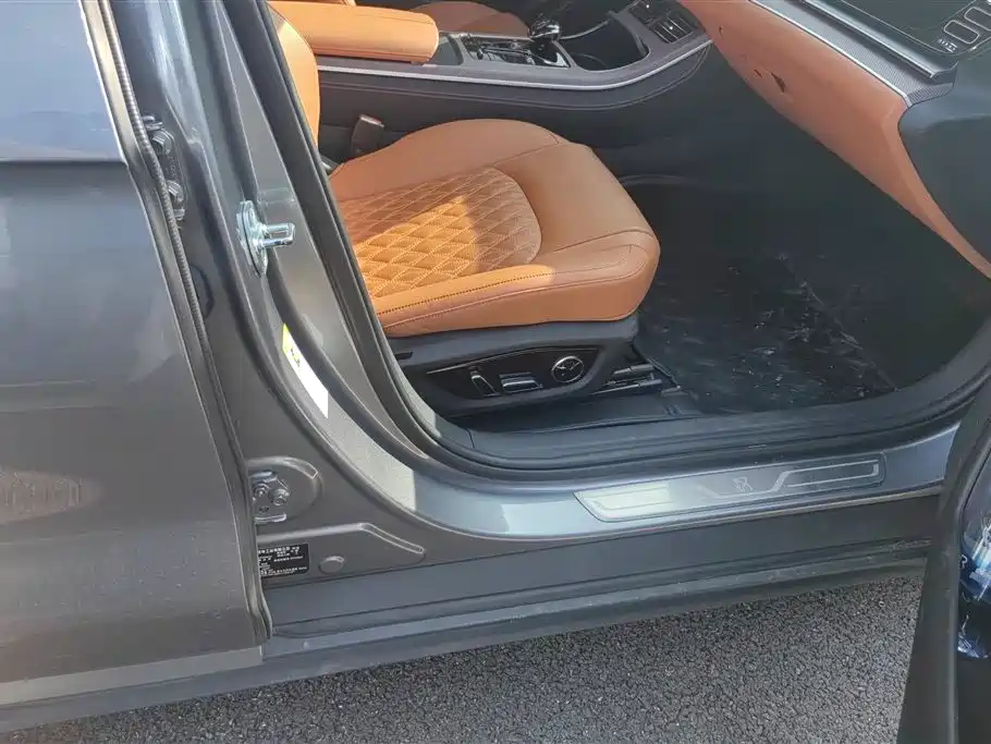 BYD Han 2022 DM-i 121KM Premium Edition фото 8