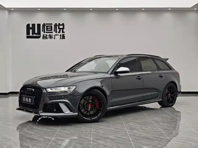 AUDI RS 6
