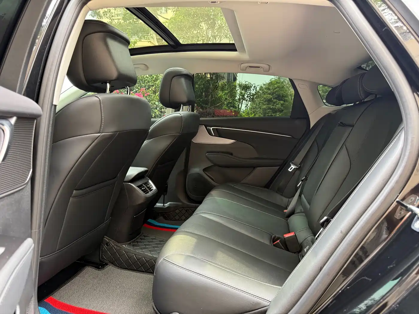 Buick LaCrosse 2023 28T Premium Edition фото 9