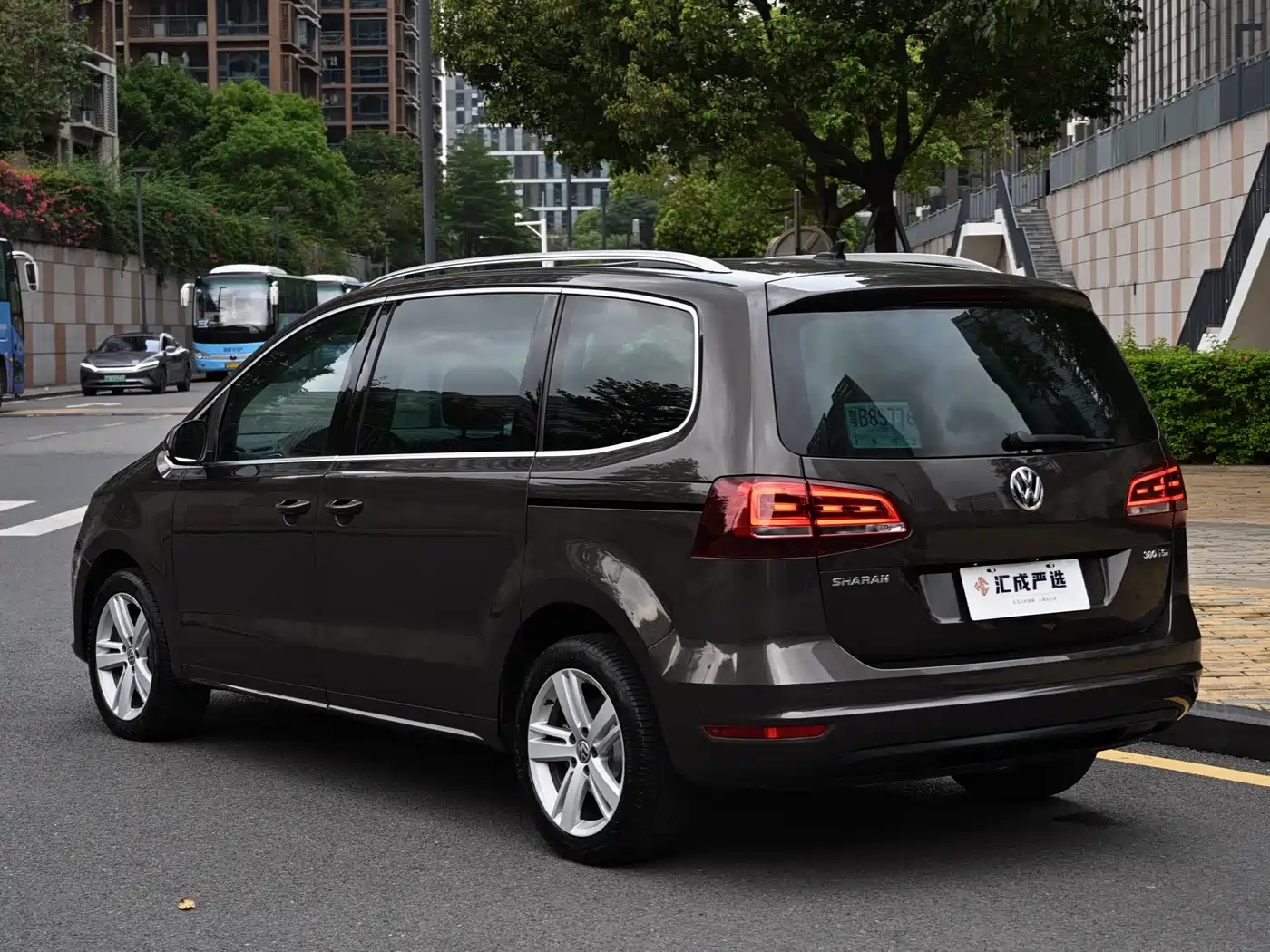 Volkswagen Sharan 2018 380TSI Comfort 7-Seater фото 12