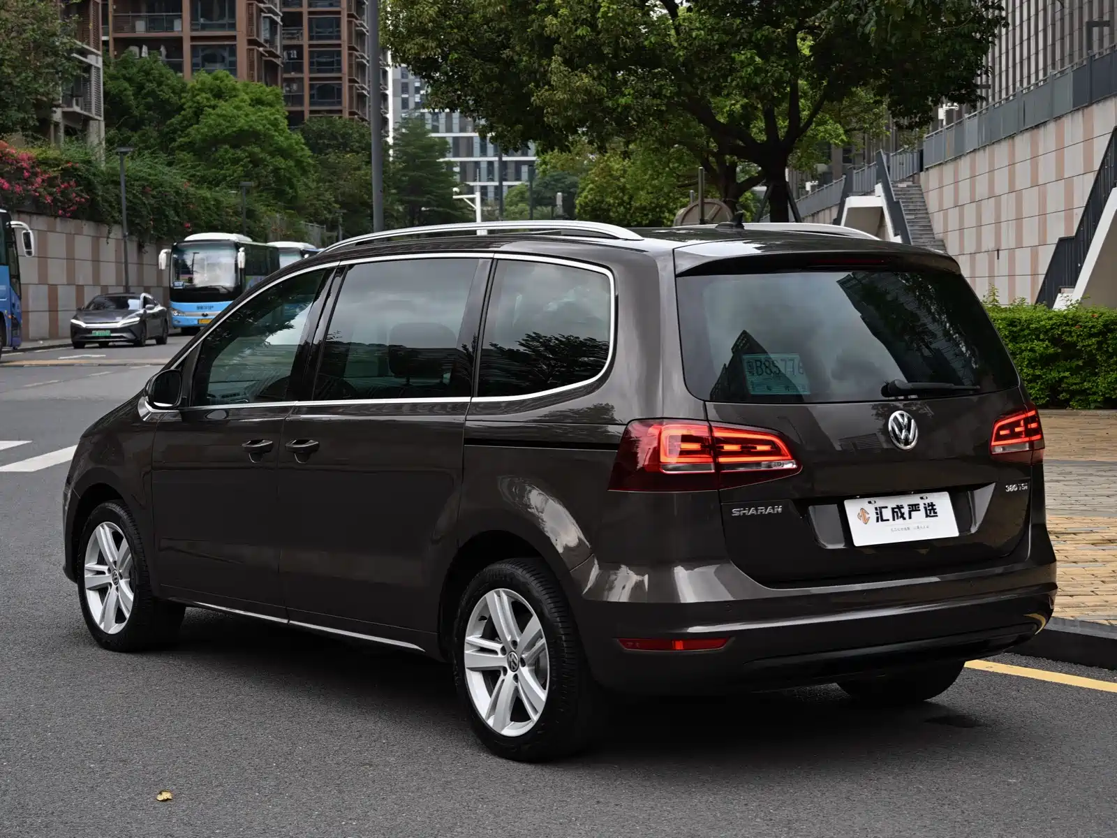 Фото 12 - Volkswagen Sharan