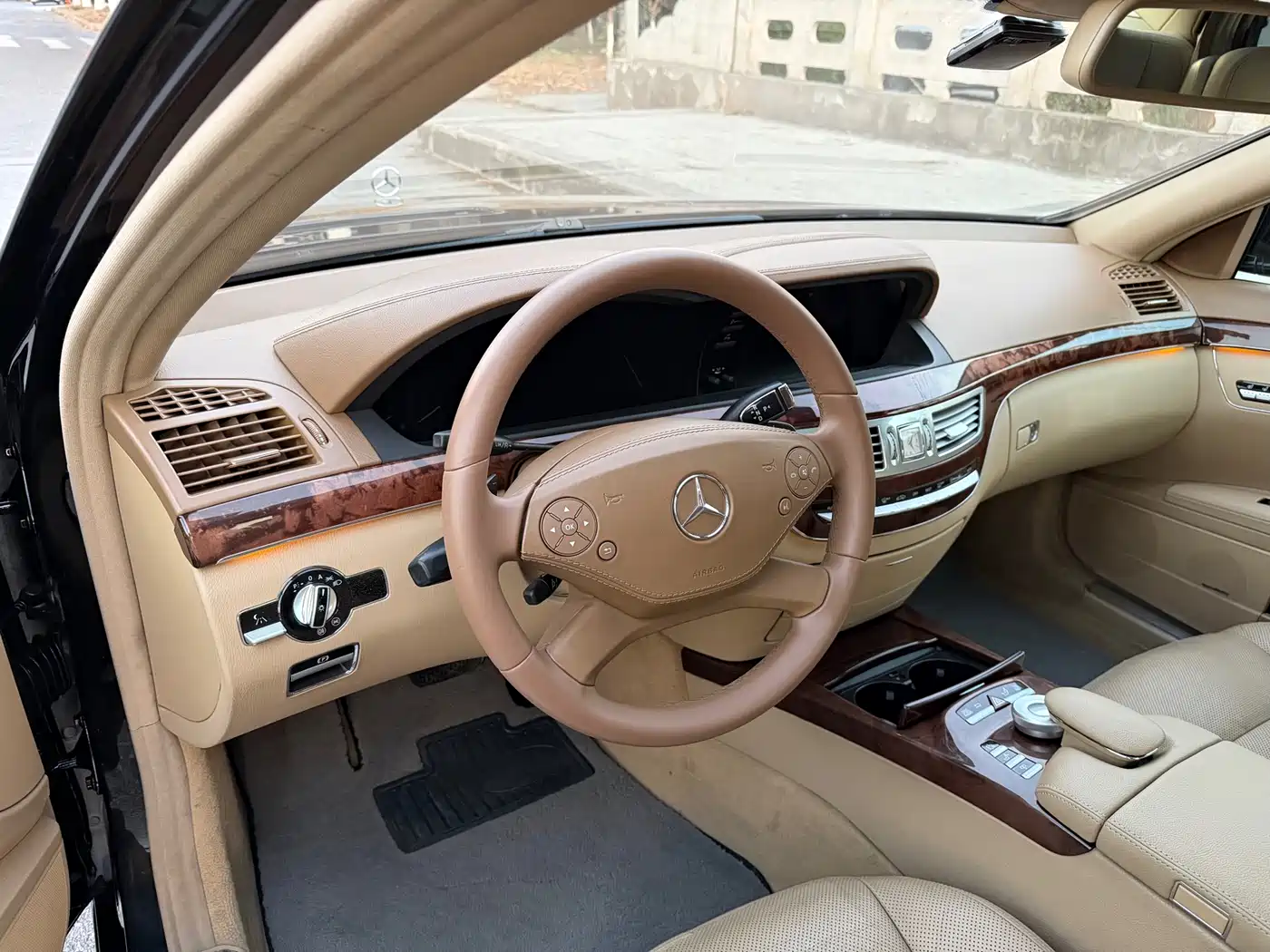 Mercedes-Benz S-Class 2010 S 350 L Luxury фото 11