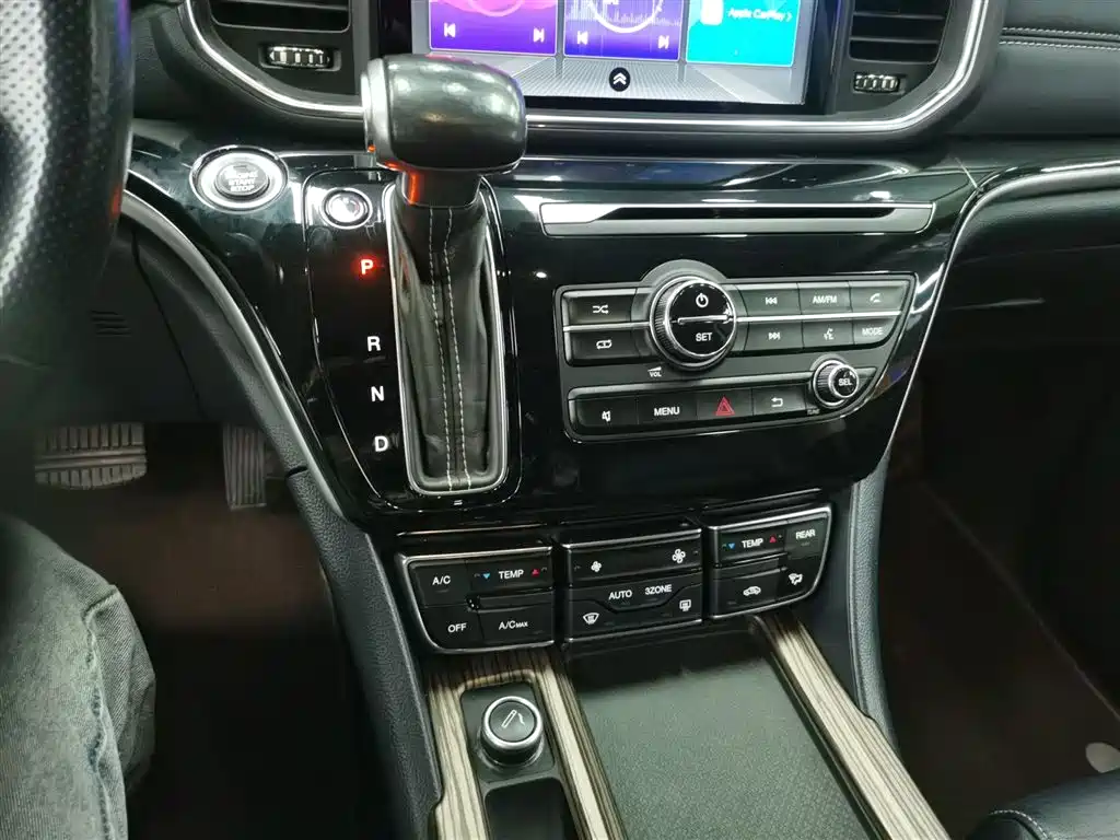 GAC Trumpchi Trumpchi M8 2020 Pilot 390T Premium Edition фото 10