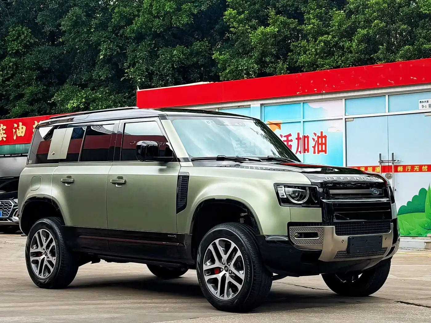 Land Rover Defender 2022 110 P400 X фото 3