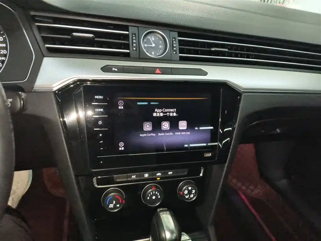 Volkswagen Magotan 2020 280TSI DSG Comfort фото 10