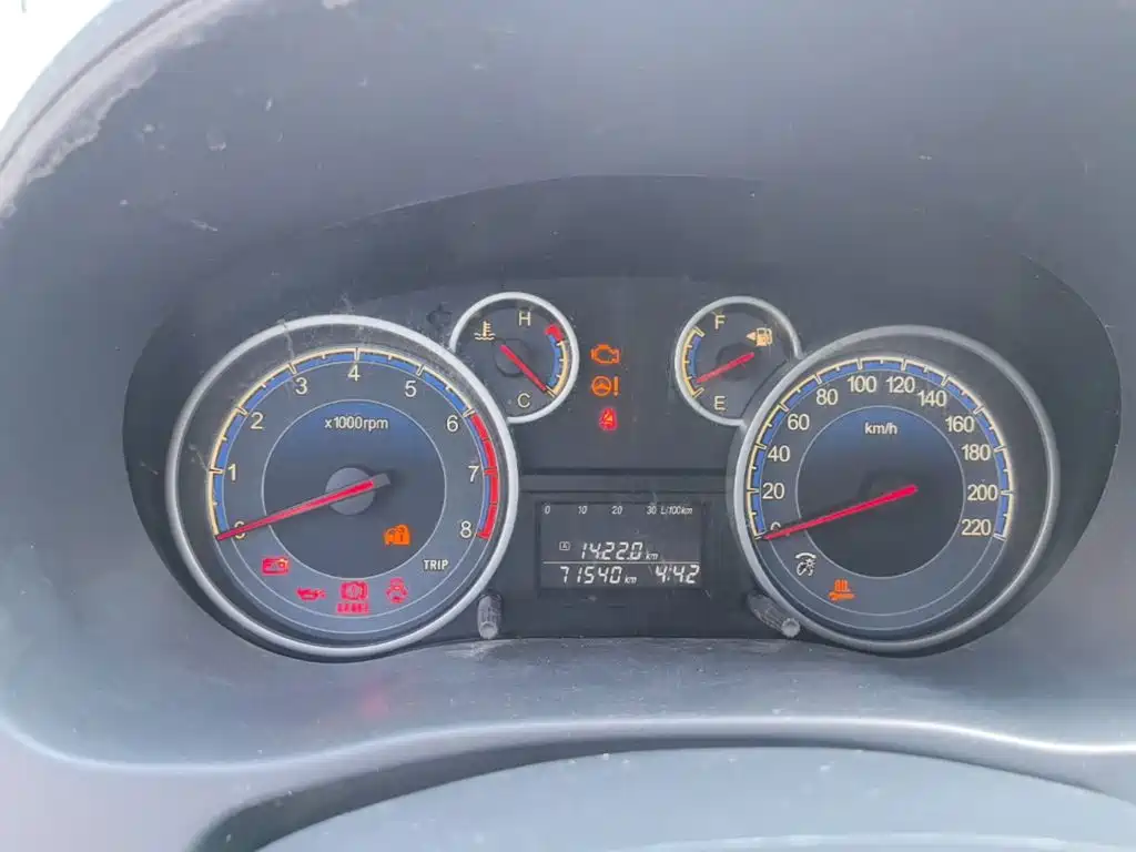Suzuki SX4 2015 2013 1.6L Manual Cool Edition
