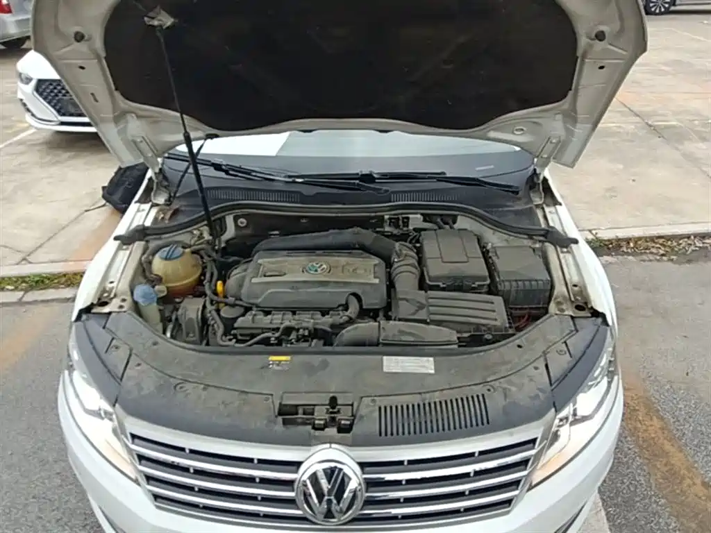 Volkswagen FAW-Volkswagen CC 2018 1.8TSI Luxury фото 20