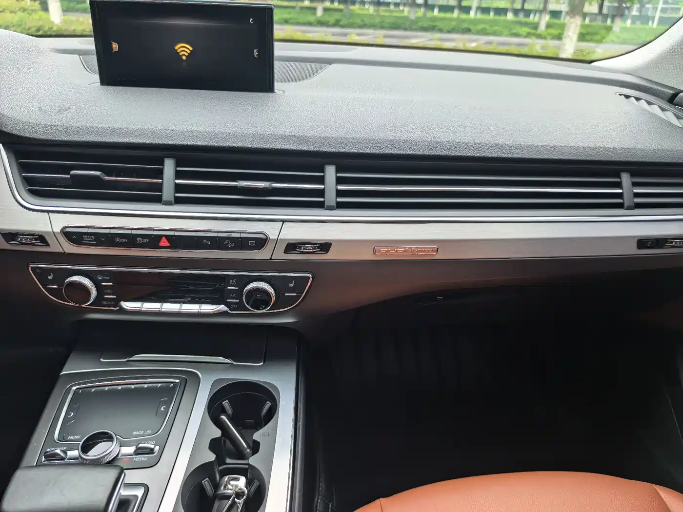 Audi Q7 2018 40 TFSI Comfort фото 9
